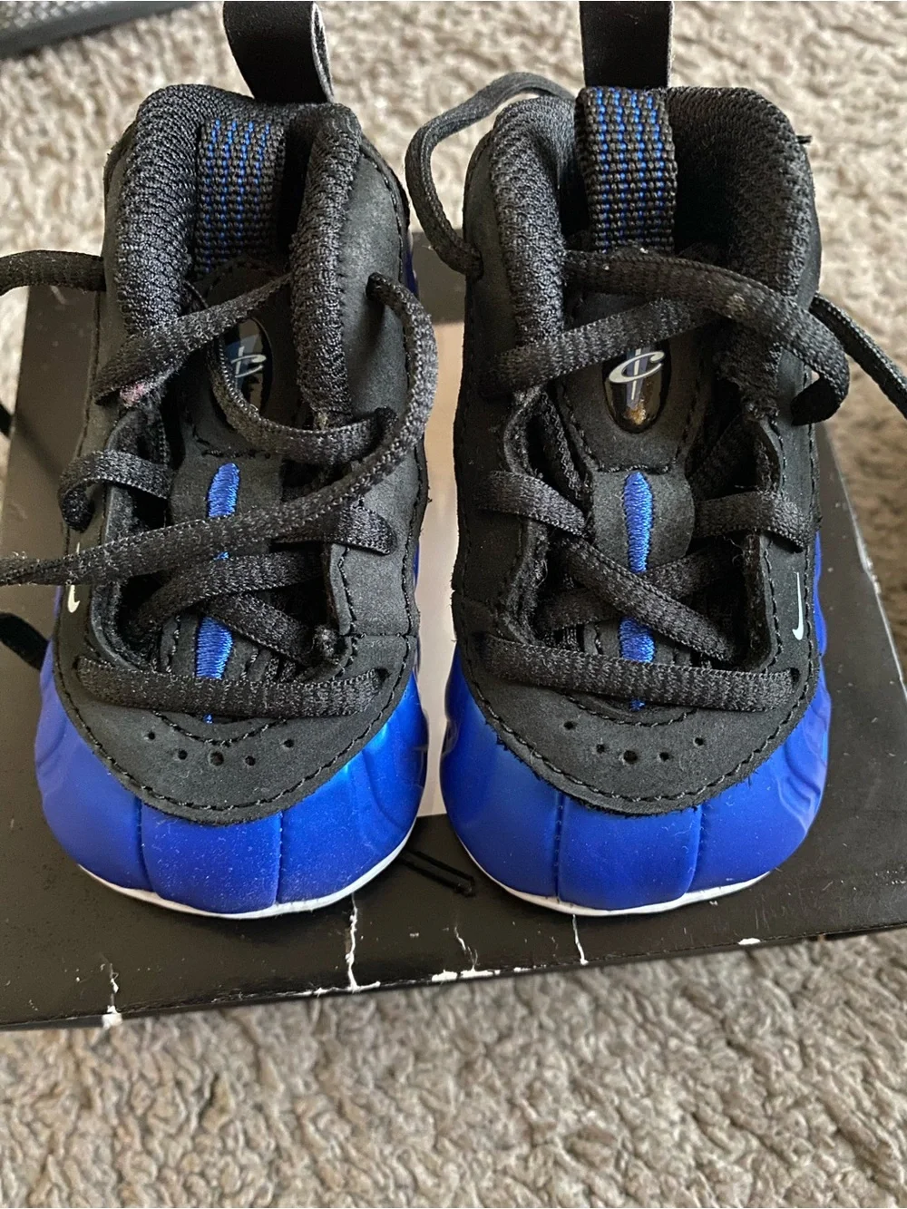 Nike Kids Black and Blue Foamposite-Style Sneakers booties 2c
